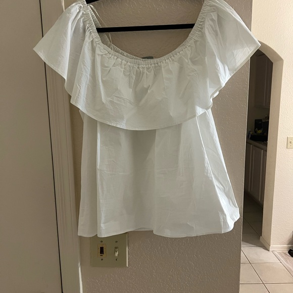 White Ruffled Women's Top - Picture 4 of 4